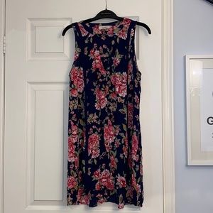 Onetheland Floral Keyhole Dress